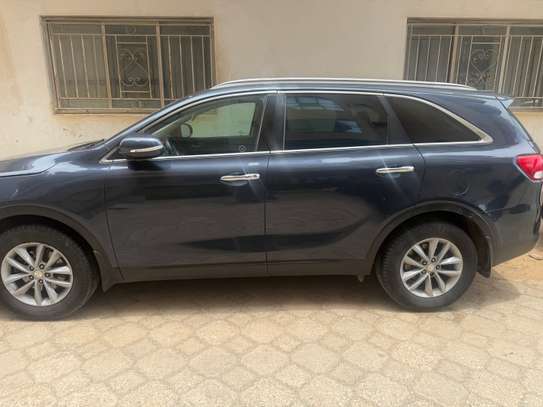 Kia sorento image 3