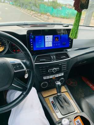 Mercedes C300 2012 image 4