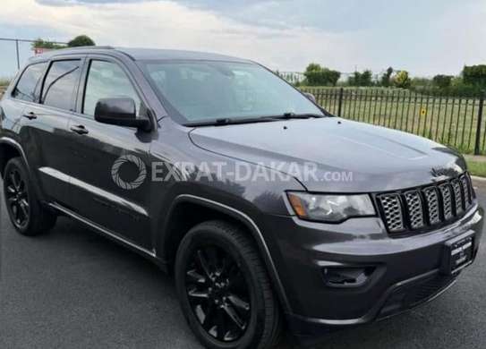 Jeep grand Cherokee 2018 image 3