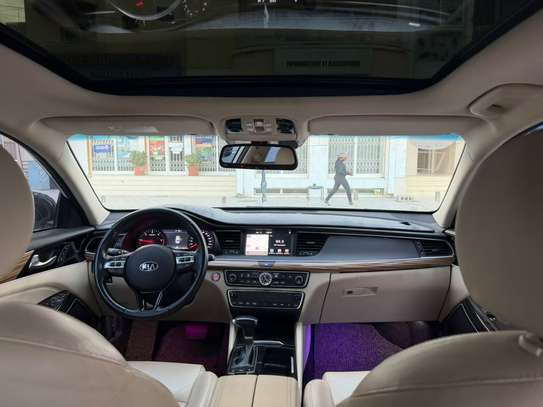Kia K7 Année 2017 image 3