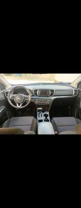 Kia sportage image 3