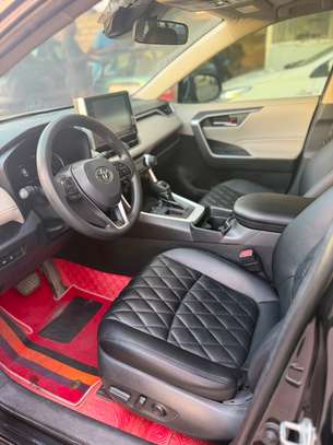 TOYOTA RAV4 2020 image 5