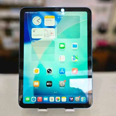 iPad 10th generation 64g sim image 4
