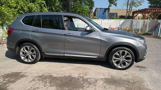 BMW X3 XLINE image 3
