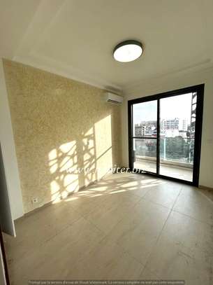 Appartement à louer à Amitié 1 image 5
