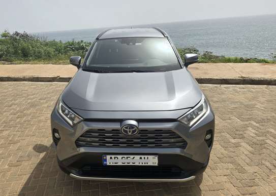 Toyota RAV4 Hybrid XLE AWD 2020 – Immatriculé au Sénégal image 2