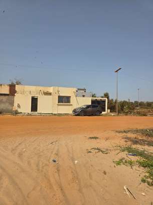 Villa 246m2 en vente Sicap keur Massar image 2