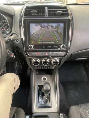 Mitsubishi rvr image 8
