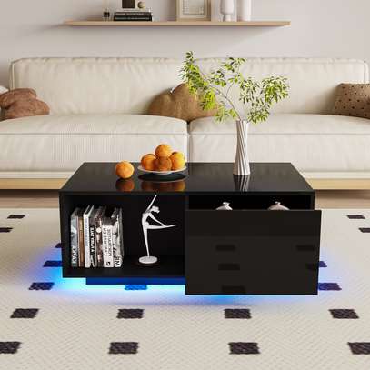 Table basse avec lumière led image 6