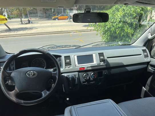 Toyota Hiace 2016 image 4