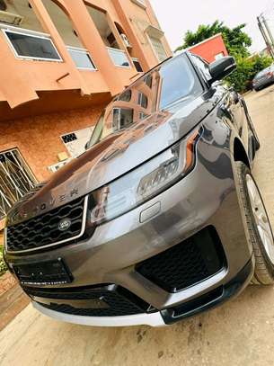 Range Rover Sport 2019 image 3