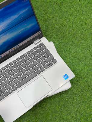 Dell latitude 5320 image 6