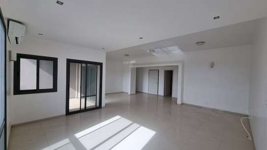À louer – Appartement aux Almadies image 9