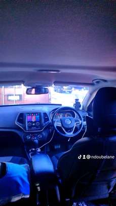 Jeep Cherokee Année 2017 image 9