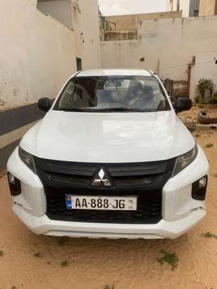 Mitsubishi L200 2022 image 5