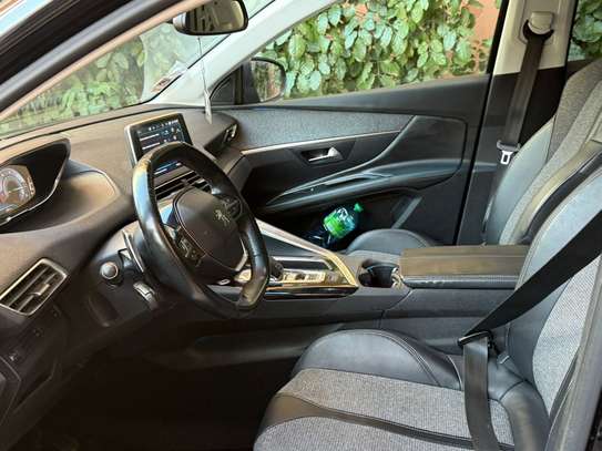 2019 Peugeot GT line 3008 image 6