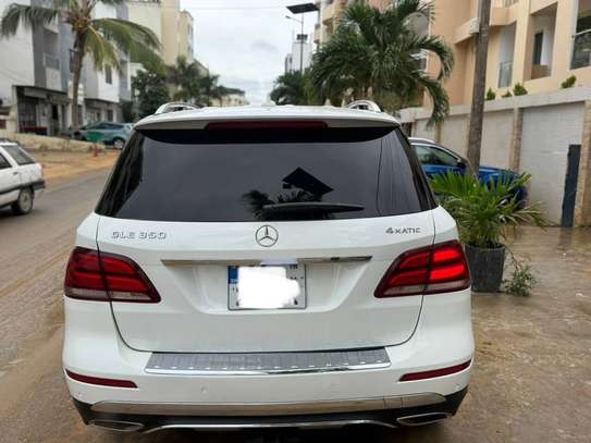 Mercedes GLE 350 4Matic 2017 SUV blanc puissant image 4