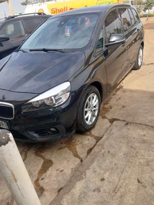 BMW Série 2 année 2016 7 places boîte automatique image 6