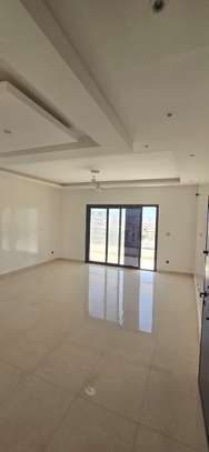 STUDIO A LOUER A NGOR-ALMADIES RECASEMENT image 3