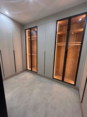 APPARTEMENT F4 DE STANDING À VENDRE AUX ALMADIES image 2