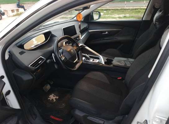 PEUGEOT 3008 ANNÉE 2018 image 11