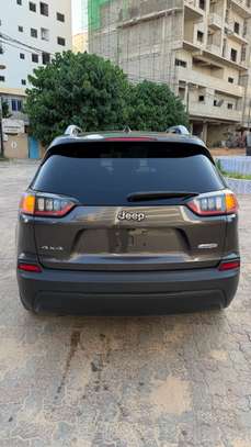 Jeep Cherokee 4x4 – 2019 image 9