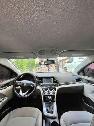 Hyundai Elantra 2019 Automatique image 7