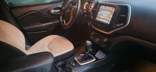Jeep Cherokee 2016 image 9