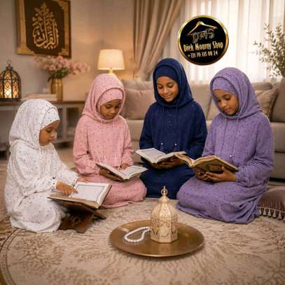 Robe double capuche pour fille et femme image 5