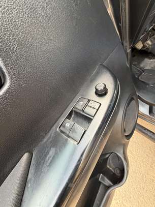 TOYOTA HILUX 2021 image 14