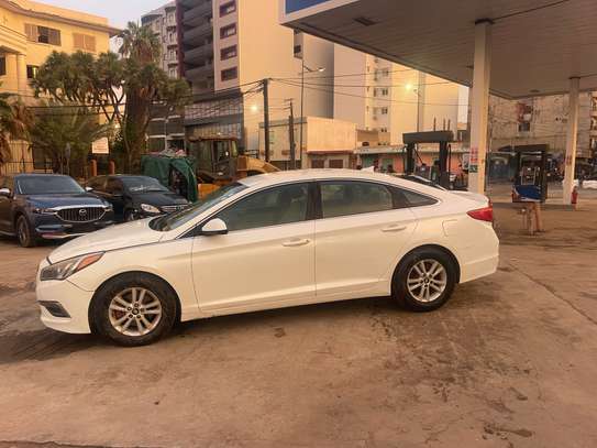 Hyundai sonata 2015 image 4
