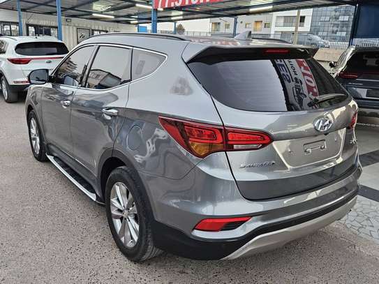 Hyndai Santa Fe diesel full options image 2