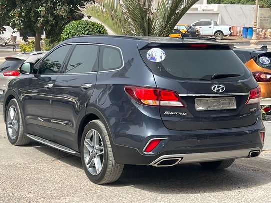 Hyundai Maxcruz image 6