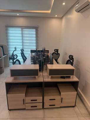 Vente Matériel de Bureaux Ordinateurs Fixe Sièges image 5