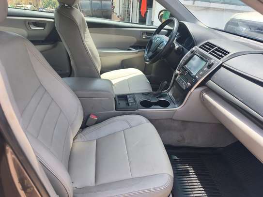 Toyota camry Hybride venant USA 2016 image 2