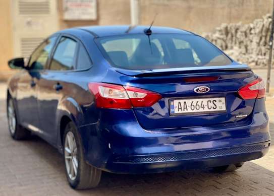 FORD FOCUS SE ANNÉE 2013 image 6