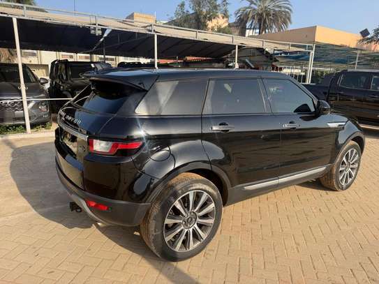 LAND ROVER EVOQUE 2018 image 4