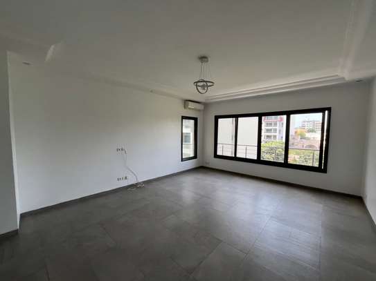 Appartement à vendre au point E image 2