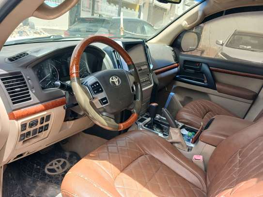 Toyota landcruser essence automatique v6 economie image 10