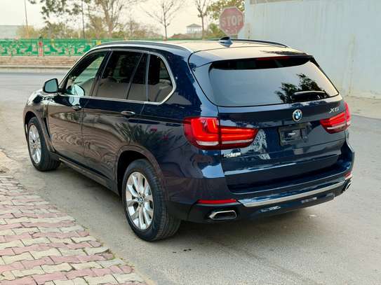 BMW x5 2018 image 2