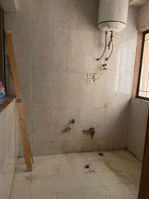 Appartement F4 à louer boulevard cheikh anta diop image 9