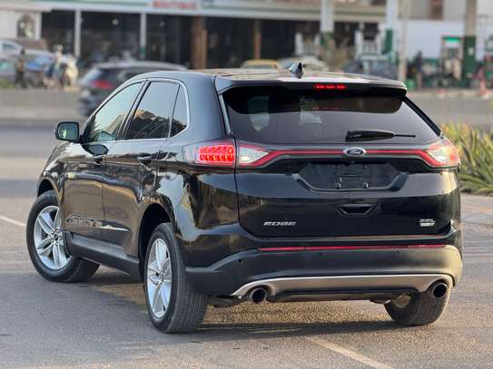Ford Edge 2017 venant 4 cylindres 2.0 version 4x4 image 3