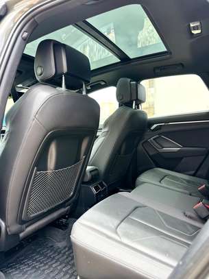 Audi Q3 S Line 2019 image 12