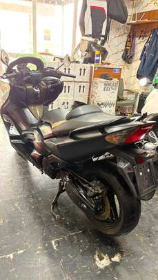 Tmax, 500 injection 2010 variateur avant arrière avec Cmc image 5