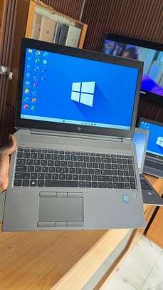 HP Zbook 15 - Nvidia 4Go - Ram 32Go - Core i7 8th image 2