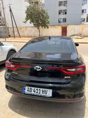 Location Renault SM6 image 2