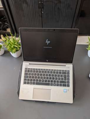 HP elitebook 840 g5 i5 ordinateur portable image 3