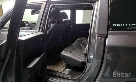 SsangYong Rexton Sports Khan 2.2 image 14