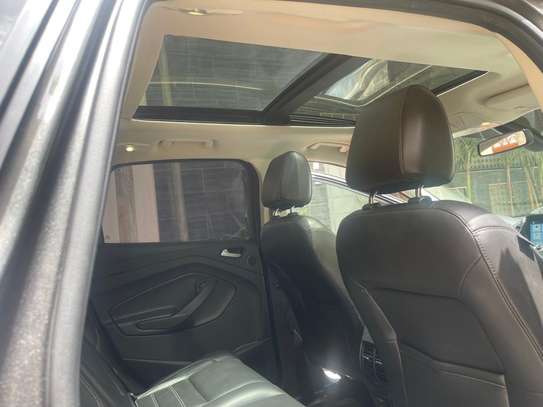 Ford Kuga 2017 gris foncé automatique essence image 11