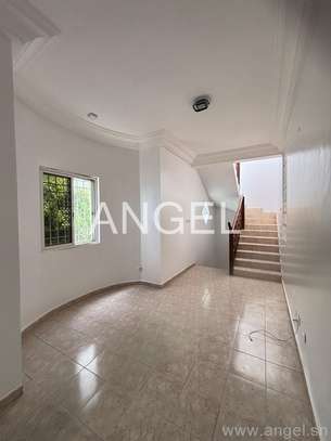 Ref_1840_PL – Petite Villa à Louer Aux Mamelles image 4
